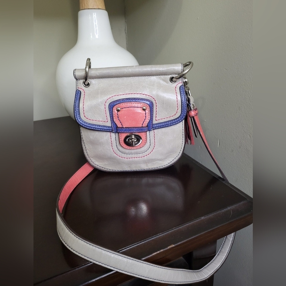 Coach Legacy Willis Sm Turnlock Crossbody Bag